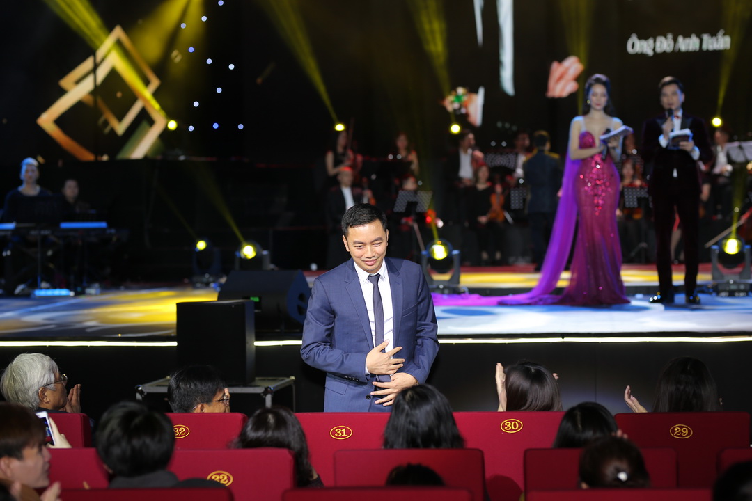 CT HĐQT Đỗ Anh Tuấn ra mắt tại sự kiện Sunshine Concert 2018